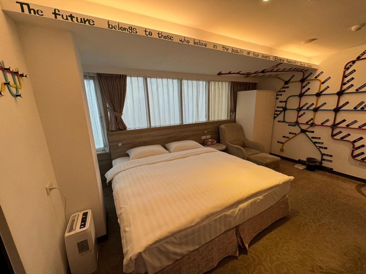 RF Hotel  Linsen Taipei Eksteriør bilde