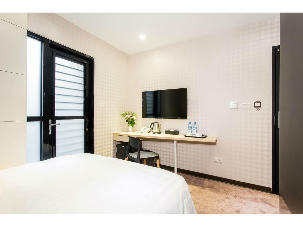 RF Hotel  Linsen Taipei Eksteriør bilde